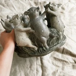 One Hundred Eighty Degress Arkansas Razorbacks Pig Around The Rosie Figurine (PICK UP ONLY)