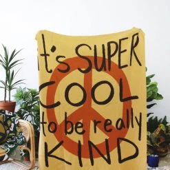 Calhoun & Co. Calhoun & Co: Cool To Be Knit Blanket - Tan Decor