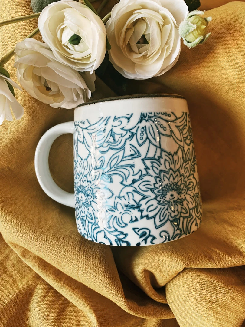 Creative Co-op Natural Blue + White Mug 3 Creative Co-op Natural Blue + White Mug