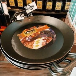 Lodge: 15 Inch Seasoned Carbon Steel Dual Handle Pan Gifts For Him