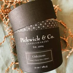 Pickwick & Co: Oakmoss