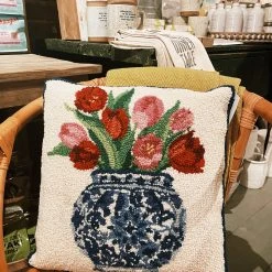 Peking Handicraft Chinoiserie Vase Tulips Hook Pillow