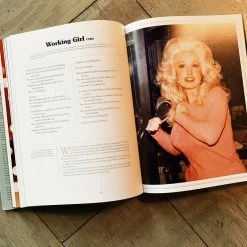 Hachette Dolly Parton, Songteller: My Life In Lyrics 13 Hachette Dolly Parton, Songteller: My Life In Lyrics