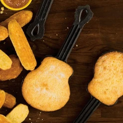 Lodge: Guitar Skillet 9 Lodge: Guitar Skillet