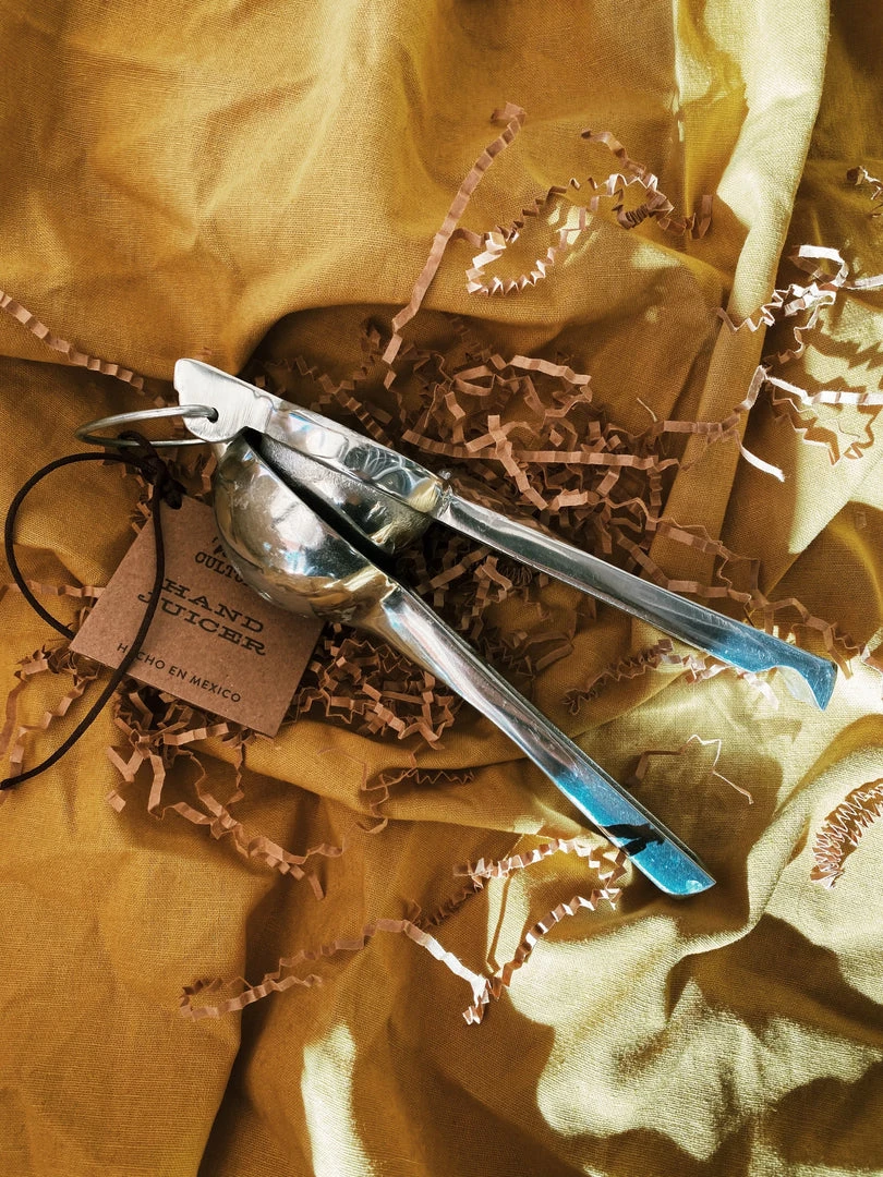 Verve Culture Aluminum Hand Juicer Tequila + Tex Mex 4 Verve Culture Aluminum Hand Juicer Tequila + Tex Mex