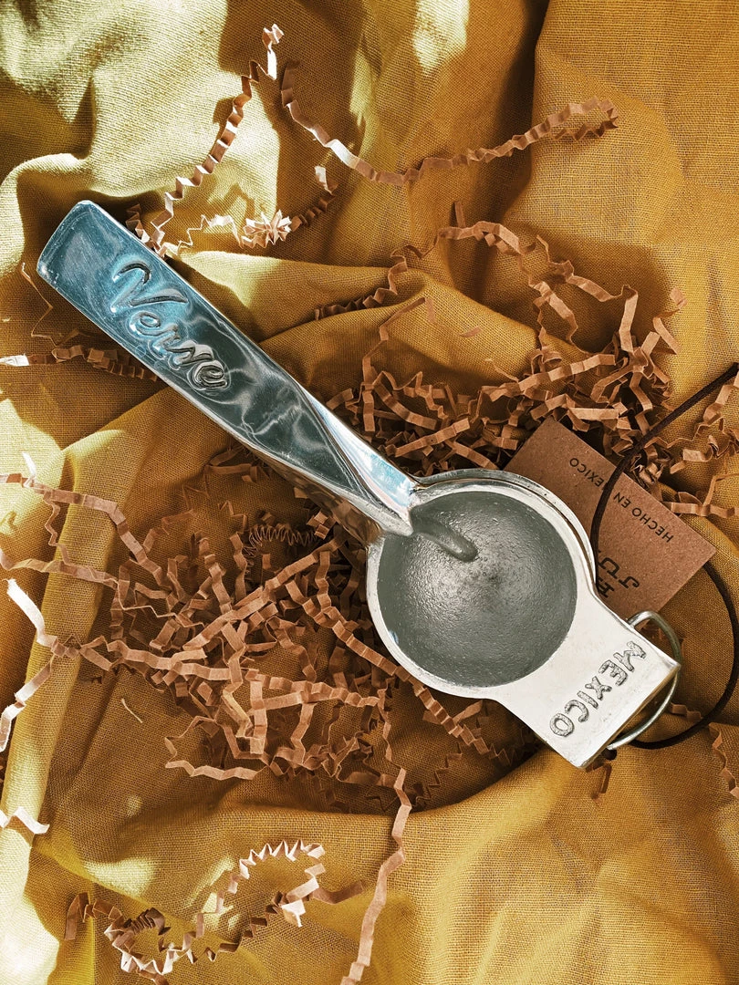 Verve Culture Aluminum Hand Juicer Tequila + Tex Mex 3 Verve Culture Aluminum Hand Juicer Tequila + Tex Mex